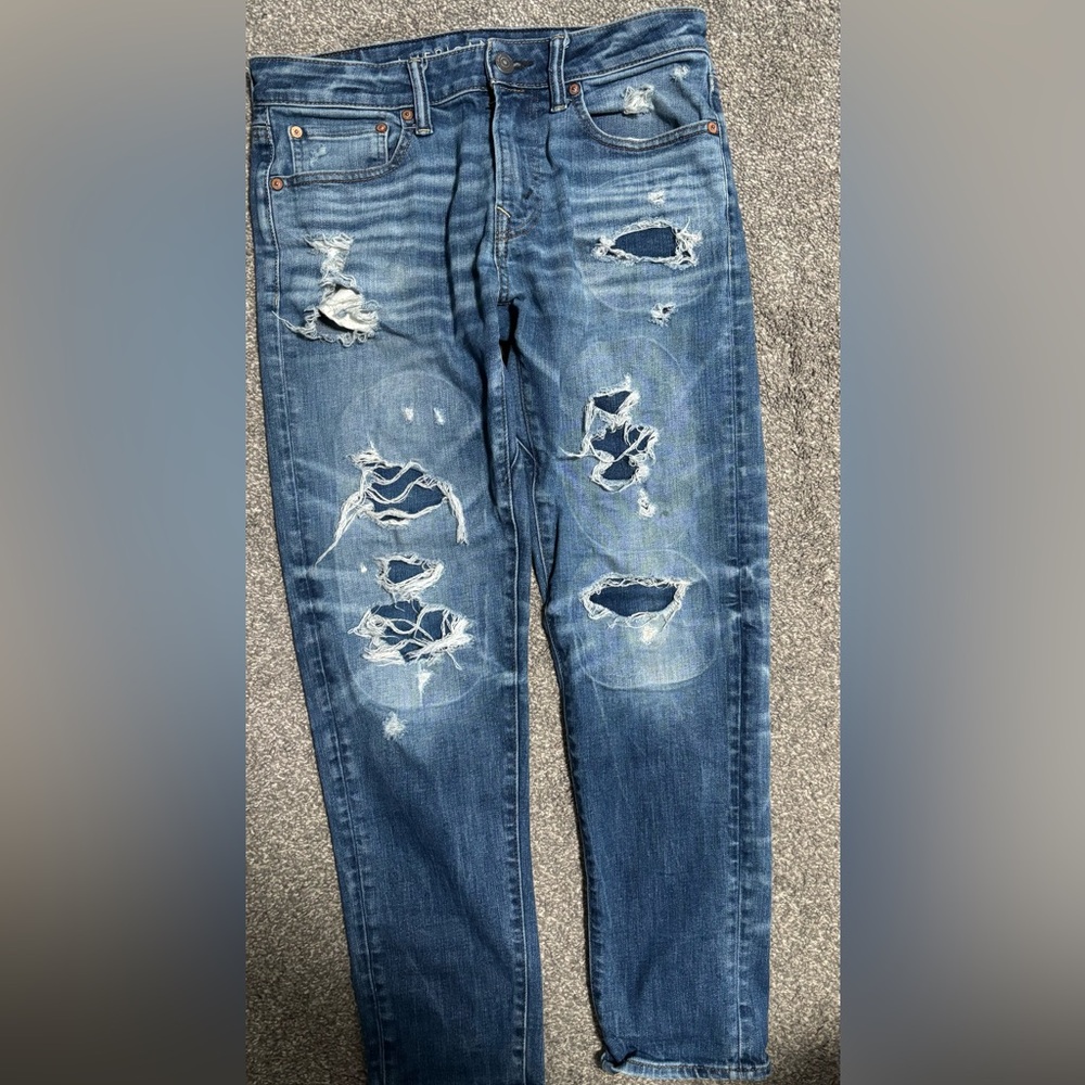 American Eagle Outfitters Relaxed Blue Distressed Jeans